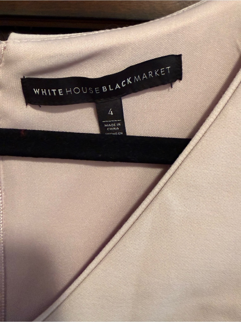 White House Black Market Sleeveless V-Neck Sheath Dress in Light Blush - Picture 4 of 5